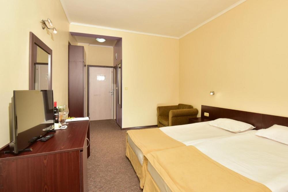 Apartments Hotel Snejanka Pamporowo Exterior foto
