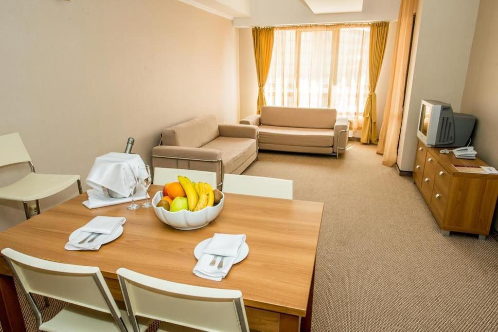 Apartments Hotel Snejanka Pamporowo Exterior foto