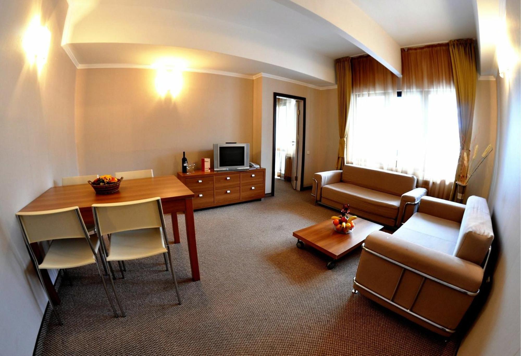 Apartments Hotel Snejanka Pamporowo Exterior foto